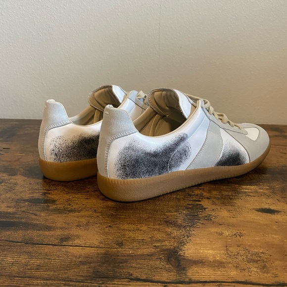 END. x Maison Margiela 22 Replica 'Graffiti’ - Picture 2 of 15